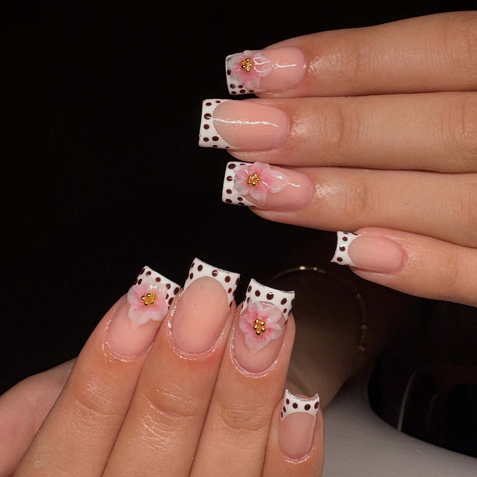 Das Polka-Dot-Set, Originalfoto von Instagram